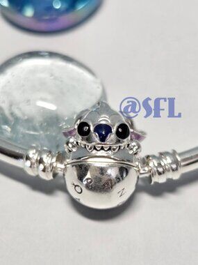 Pandora 925 Sterling Silver Disney Stitch Biting Clasp Bangle Charm Bracelet 6.7